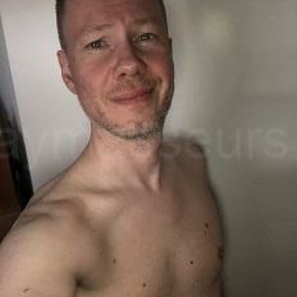 Massage Tantrique By Jay