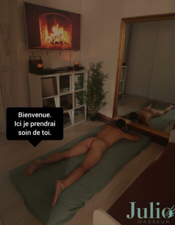 Julio Massage Naturiste