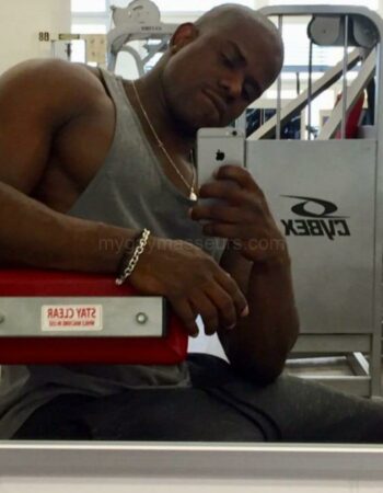 Drego Big Boy Masseur Pro