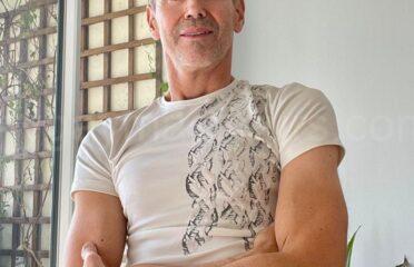 Olivier Masseur professionnel bien être à Paris