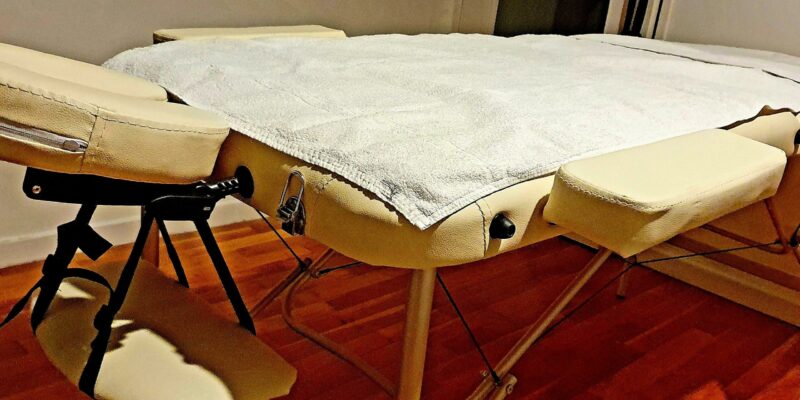 Massage Deep Tissue by Cedric