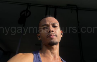 Andrés Colombien – Massage naturiste à Paris