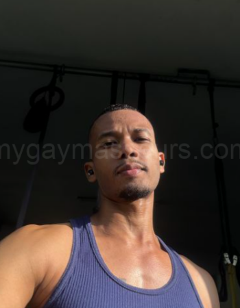 Massage naturiste à Paris – Andres colombien