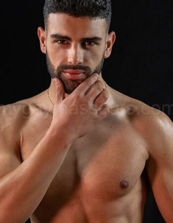 Alexy Masseur – Paris