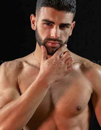 Alexy Masseur – Paris
